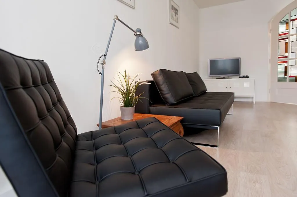 *** לינה וארוחת בוקר אמסטרדם Tommy'S Apartment הולנד