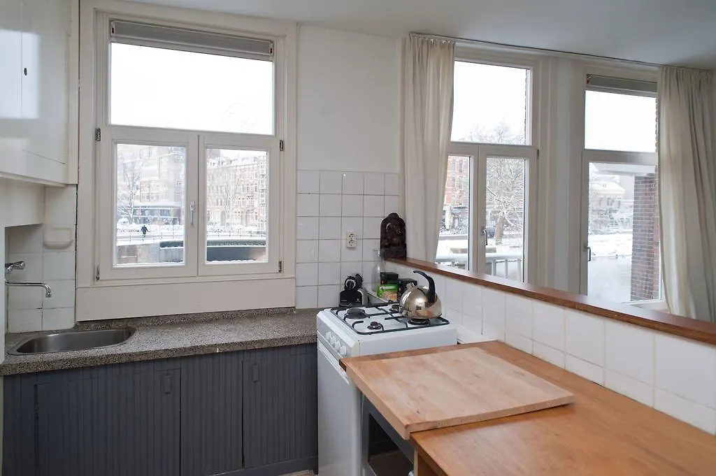 Tommy'S Apartment Amsterdam 3*,